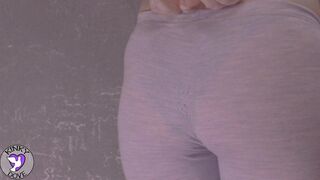 Pee and Having Fun with my Belly Button. Belly Button Bondage. Peeing | Filthy Dove