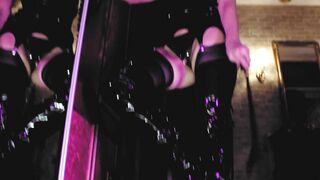 Beauty Blonde Bondage Gf Eva Rubber Performance Long Ebony Sex Toy Sex Toy Domina Dominatrix Solo Kink Boots FETISH