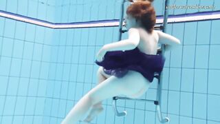 Juicy Snatch Lenka Swimming