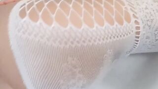 Большая попка, анальная пробка и бурные оргазмы
