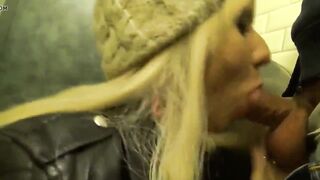 Quick Bj with two Horny Blondes in Outdoor Toitel