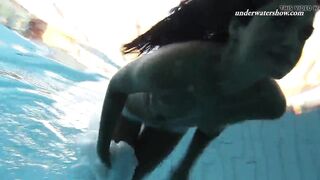 Underwater swimming stripping Beauty Zhanetta