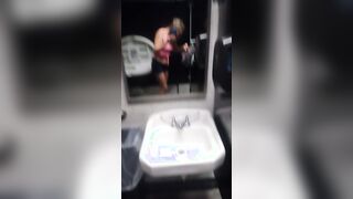 Sonny's Bbq Smokin Weed and Touching myself into Toilet