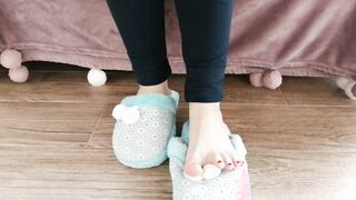 Candid 19 Year Old Foot, Having Fun with Cozy House Slippers.