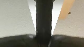 Black BBW Soak Twat Warming up to Vibrator