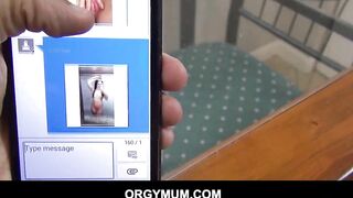 Dark Haired Fit StepMother Fucking And Blowing Into Washroom - Alyssa