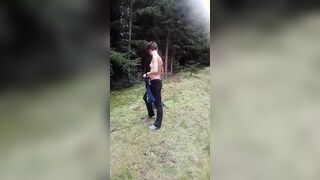 Nude Tourtist Plays with her Cunt inside a Forrest