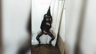 عاهرة تكسر المحرمات | Halloween Arabic Witch Squirting inside my Wc