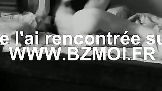 Un homme passionné par la sodomie nous montre sa baise en cachette avec sa meuf