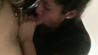 Hottie Hispanic Returns the Favor