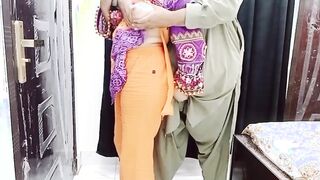 Pakistani Fiance Nailed By Hubby,s Friend With beauty Audio Talk