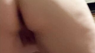 Cumshot Drips Out after I Riding Him