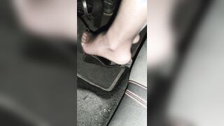 A nice cummed on the foot !!!