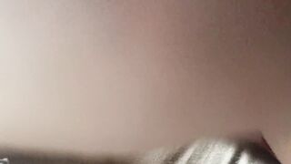 素人熟女の家で不倫Affair at an amateur old woman's house 在一个业余成熟女人的房子里发生的事情