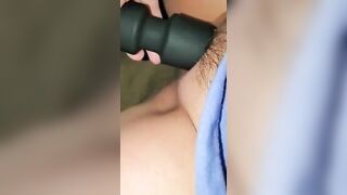 milf- Solo squirt orgasm