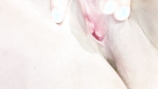 OLD mom SHOWEDHER HUGE 'N DEEP HOLE | Freaky cougar | LONG and SOAK CUNT