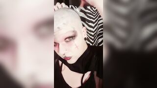 Gothic chick razor shaves fellatio shaved for you