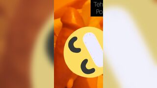 دختره به کیر پسره میگه قربونش برم بچه امه. پسره م آبشو میریزه تو دهن دختره