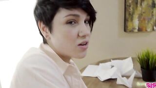 Stuck On My Step Sister - S2:E7