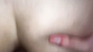 Ella Solita se lo mete y le hago la cola mientras gime mucho | Eighteen Hispanic whit long butt