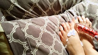 lotion and toy feet play