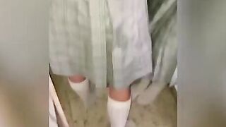 2 18 Year Old Schoolgirl Girls and 1 Dick into the College!