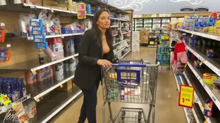 Hot wifey flashes her jugs while shopping at the grocery store!