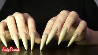 Sharp Huge Nails Tapping Flicking
