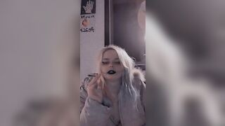 People who cashapp me cash got my attention $loey420