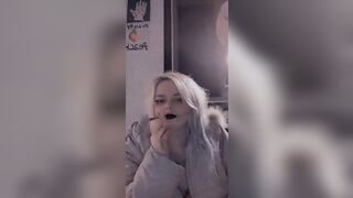 People who cashapp me cash got my attention $loey420