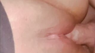 Amateur lover squirts then gets cummed