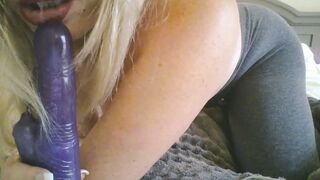 FELLATIO sample from "Baby always hits the spot" - Blonde with red lipstick and a sex toy