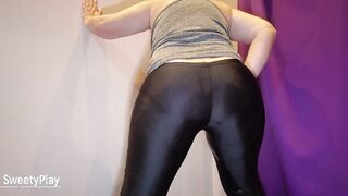 Pissing wetting my pants