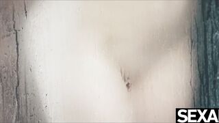 Bombshell red head offer a goddess bj then fucks her man into the shower