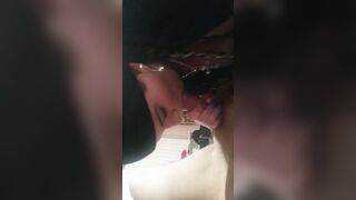 Damn I Love sucking off penis