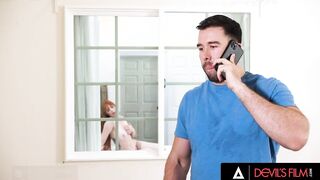 Lauren Phillips Give A One Of A Kind Treat To The Handyman With