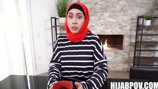 Hijab Stepmom Lilly Hall Learns How To Satisfaction
