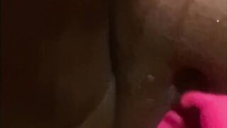 BBW Using Vibrators On Herself Into The Shower 