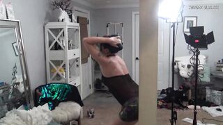 mom inside beauty underwear gets her wet twat licked into