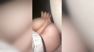 Sloppy Soak Pawg Snatch fingers and licked/ noisy groaning