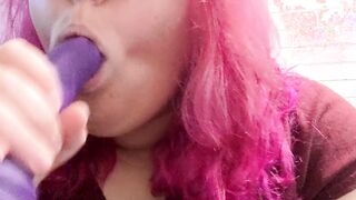 Changing the colour of my sex toy with my mouth - vibrator head