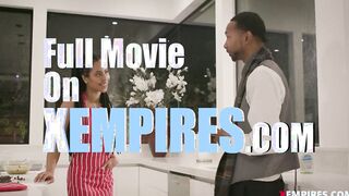 Kira Noir Her New Neighbors Locked Himself