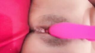 play time with joyleen: trying her dildo for the first time, and want to try with other dude