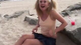 Little Summer got sexual and Finger Bang