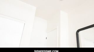 Beauty blonde Step-Sis Jade Amber Wants To Suck stepbrother's Penis