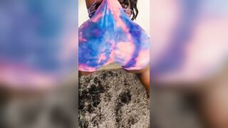 Thick African Twerks HUGE BOOTY