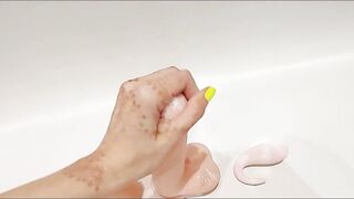 I bought myself a sex toy and tried to boned with