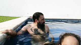 en día de campo me cogi a mi cuñada mexicana en la alberca, tiene un culo maravilloso film completo