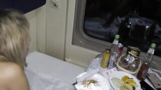 seen a young chick Loren Strawberry on the train and