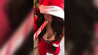 Santa baby sucking off on hugest candy cane!!